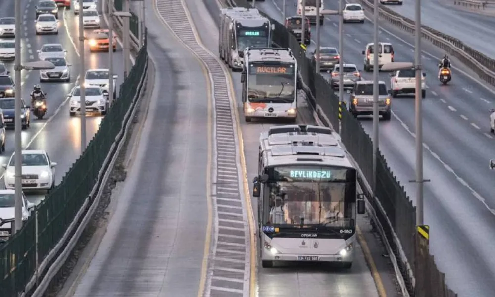 6 Ekim bugün metrobüs neden ücretsiz? İETT otobüs, metro niye bedava?