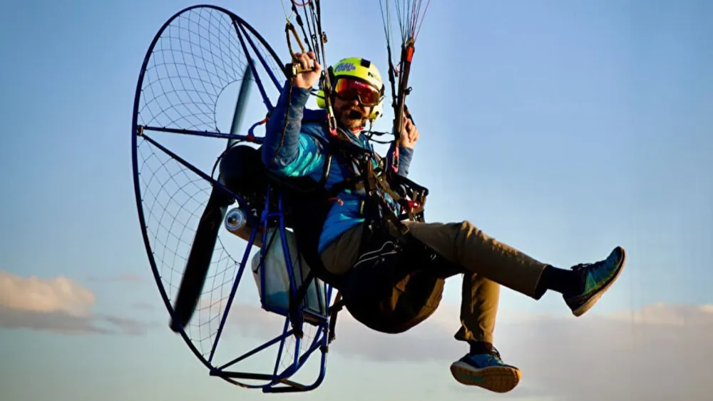 Paramotor nedir, nasıl çalışır? Paramotor nerede kullanılır?