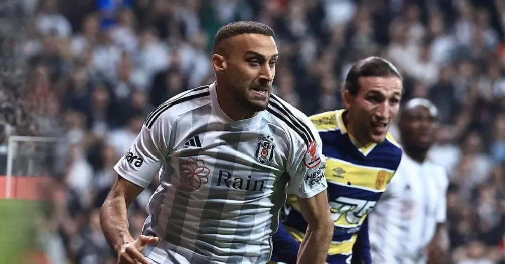 Cenk Tosun Fenerbahçe ile anlaşma sağladı mı? Cenk Instagram