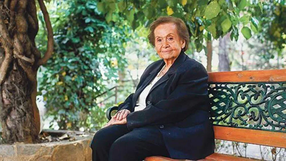 Celal Bayar’ın kızı, eski Adalet Partisi Milletvekili Nilüfer Gürsoy hayatını kaybetti
