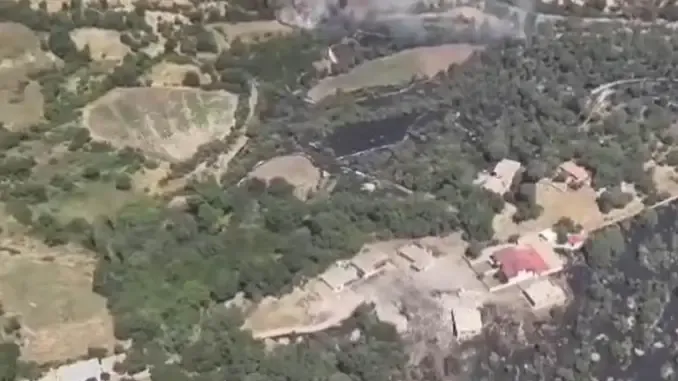 PKK’lı Teröristler, Şimdi de Köylerdeki Mühimmat Depolarını Patlatıyor