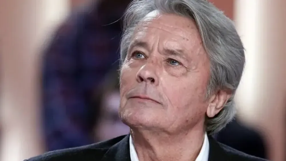 Alain Delon kimdir?