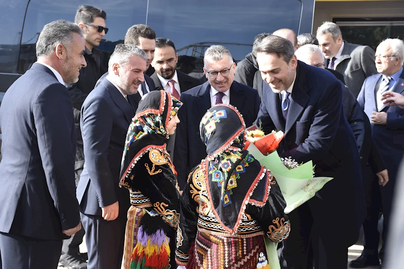 Bakan Bayraktar: Hedefimiz, ülkemizi enerjide bağımsız kılmak