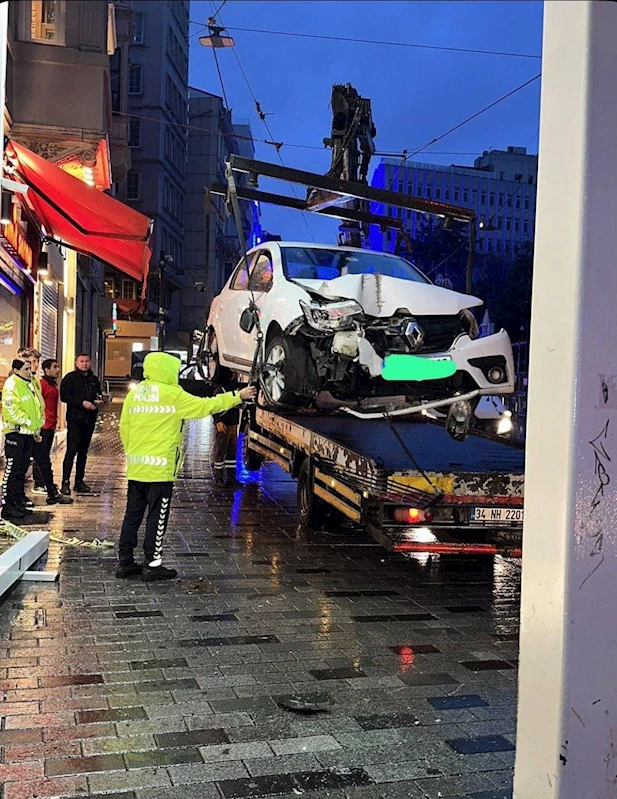 İstanbul- İstiklal Caddesi