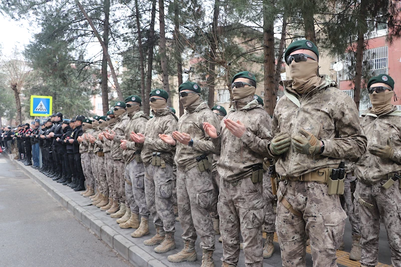 Şehit Emniyet Müdürü Gaffar Okkan ve 5 mesai arkadaşı anıldı / Ek fotoğraflar