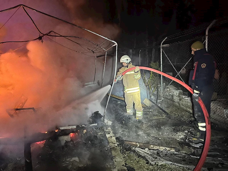 Hatay’da çadır yangını