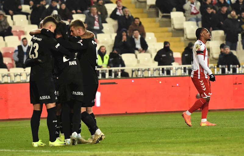 Sivasspor - Beşiktaş / fotoğraflar