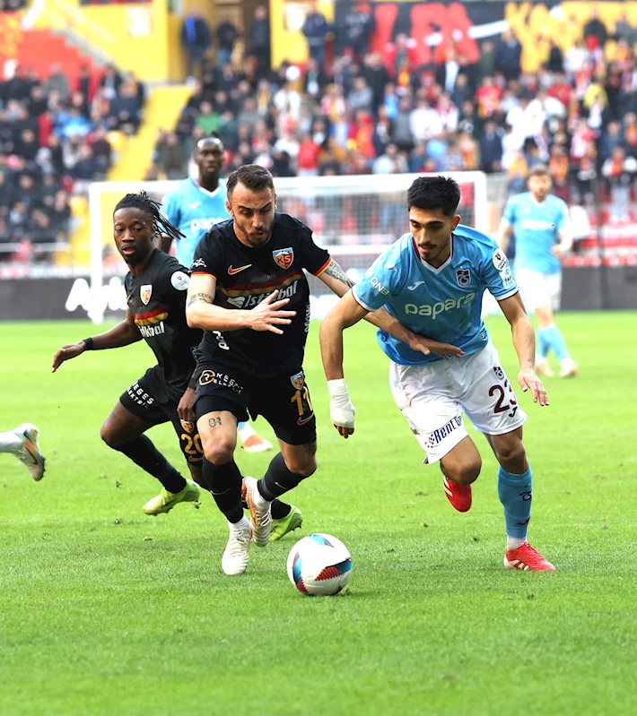 Trabzonspor’da iki ayrılık