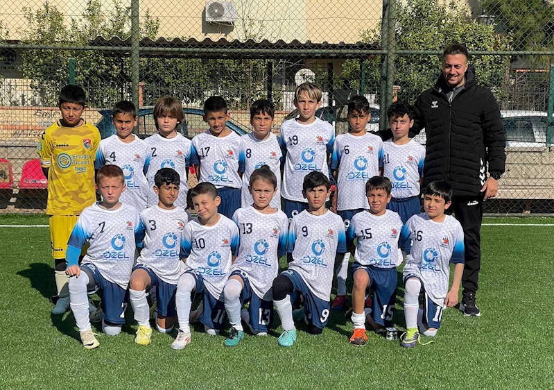 Kemer Belediyespor, ilk maçını kazandı