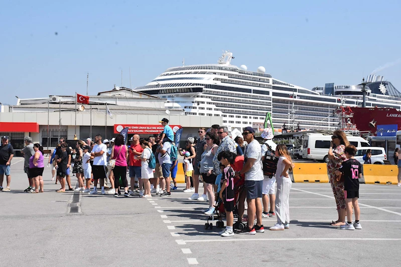 Alsancak Limanı, yılın ilk 2 ayında 16 bin 486 yolcu ağırladı