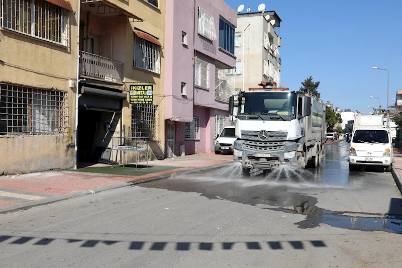 Sağlıklı kent ve çevre için Akdeniz’de 7/24 temizlik hizmeti