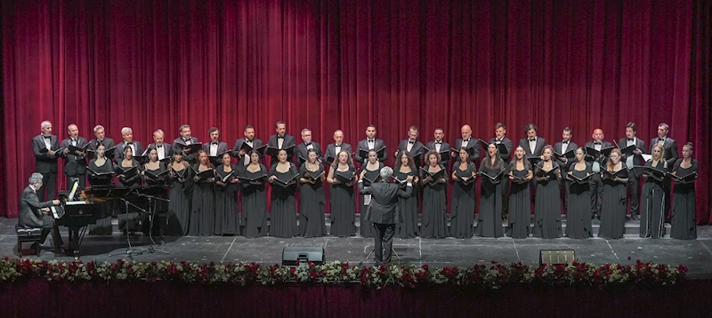 Çanakkale şehitleri konserle anıldı 