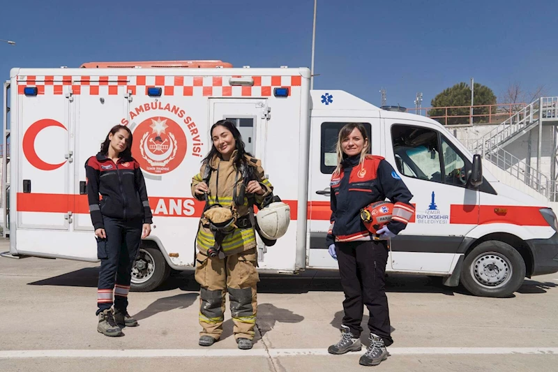 İzmir itfaiyesini kadın personelleri zorlu görevlerin üstesinden geliyor