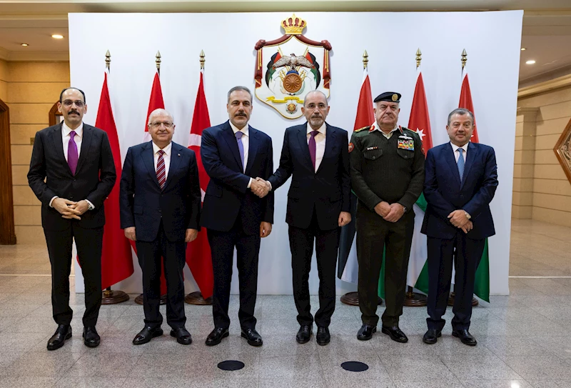 Dışişleri Bakanı Hakan Fidan, Milli Savunma Bakanı Güler ve MİT Başkanı Kalın’ın Amman’da temasları sürüyor